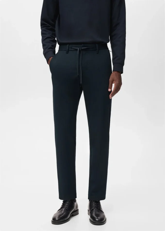 Elastické kalhoty slim fit se stahovací šňůrkou Elastické kalhoty slim fit se stahovací šňůrkou