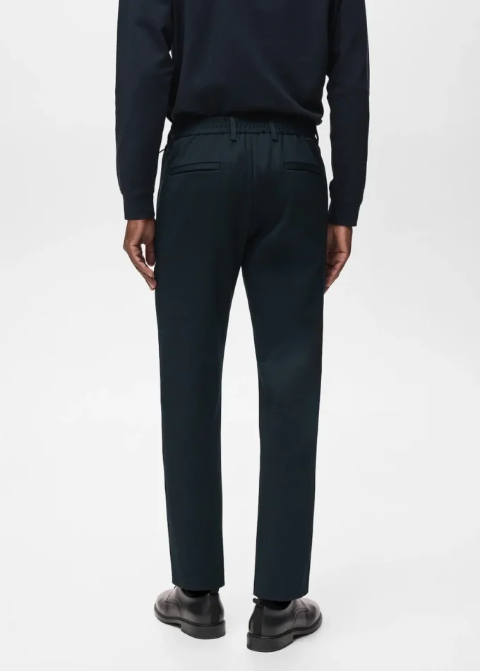 Elastické kalhoty slim fit se stahovací šňůrkou Elastické kalhoty slim fit se stahovací šňůrkou