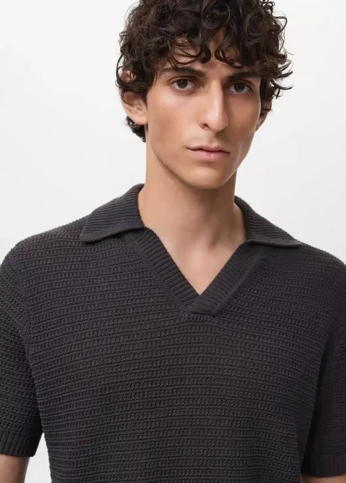 Háčkované bavlněné polo tričko Háčkované bavlněné polo tričko