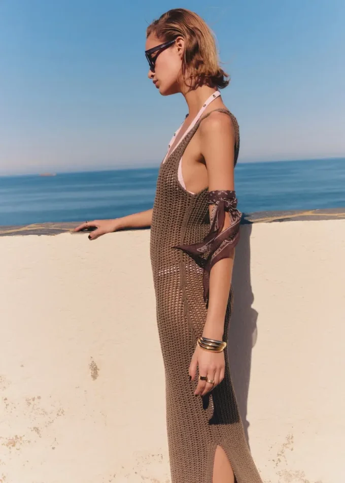 Háčkované dlouhé šaty Háčkované dlouhé šaty