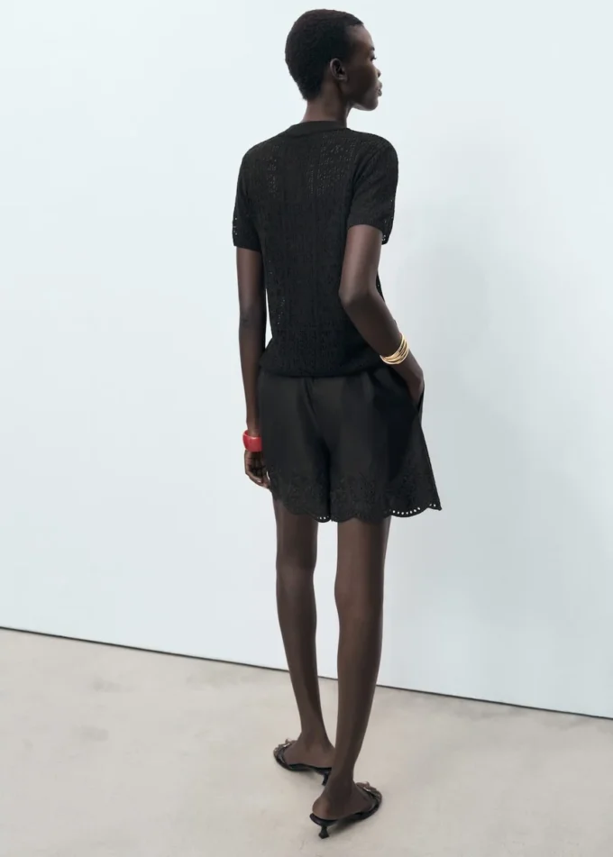 Háčkovaný kardigan s knoflíky Háčkovaný kardigan s knoflíky