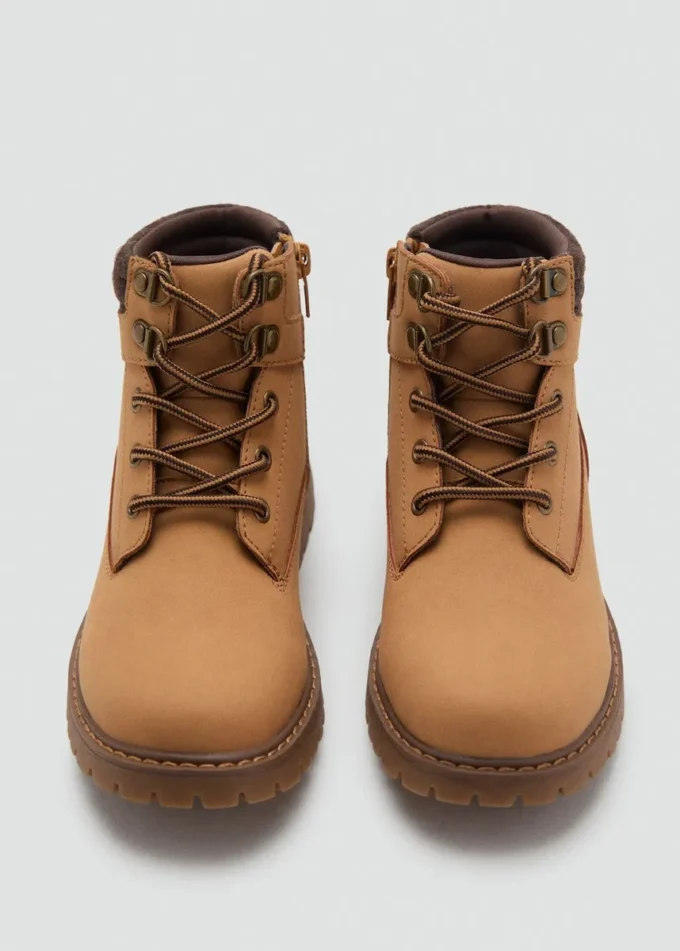 Horské boty se šněrováním Horské boty se šněrováním