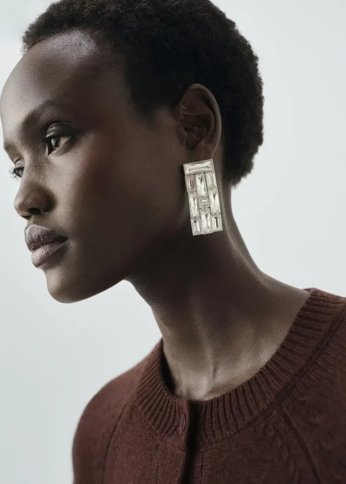 Hrubý pletený svetr z vlněné směsi Hrubý pletený svetr z vlněné směsi