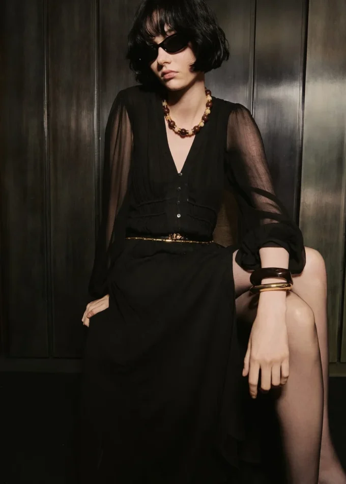 Šifonové šaty s nafouknutými rukávy Šifonové šaty s nafouknutými rukávy