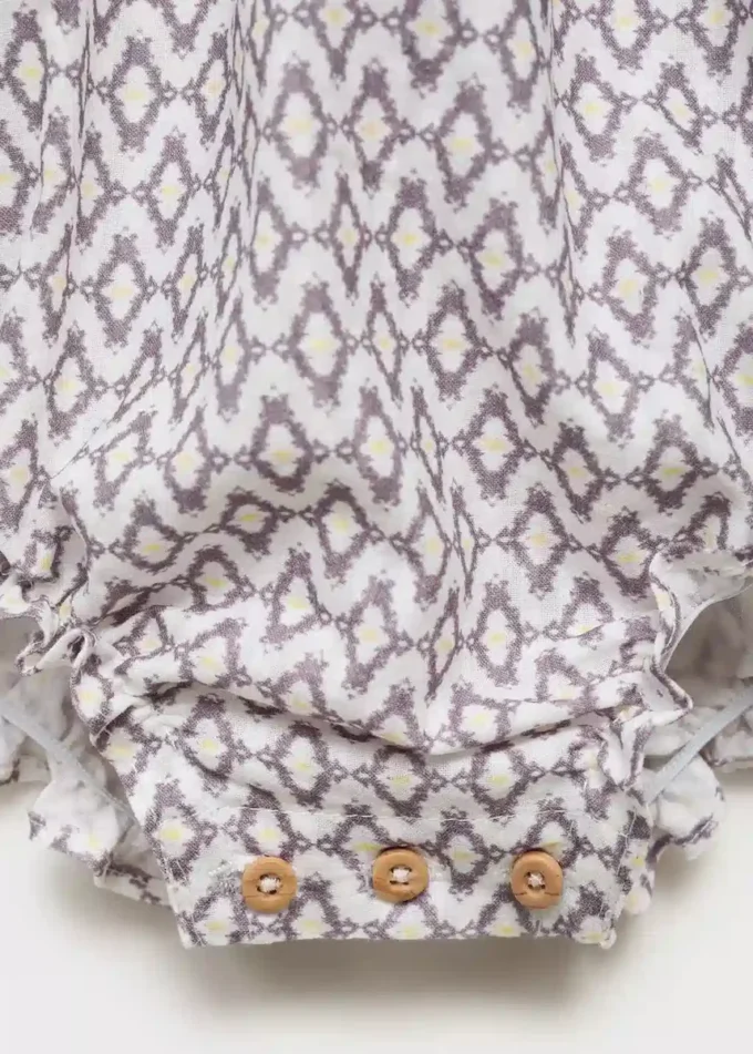 Jednodílný kostým z potištěné bavlny