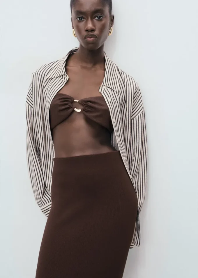 Jemně pletená midi sukně Jemně pletená midi sukně