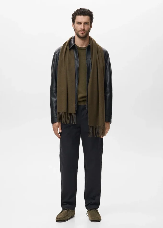 Jemně pletený svetr Jemně pletený svetr