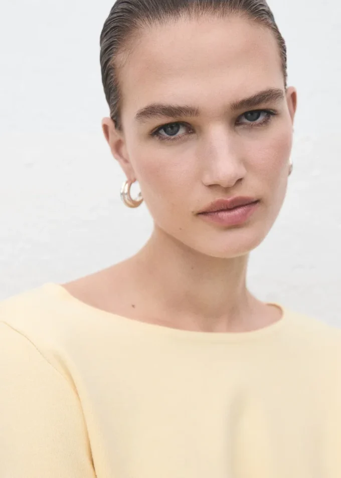 Jemně pletený svetr Jemně pletený svetr