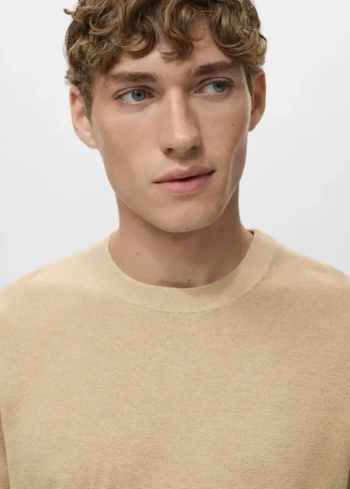 Jemně pletený svetr Jemně pletený svetr