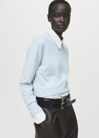 Jemně pletený svetr s kulatým výstřihem