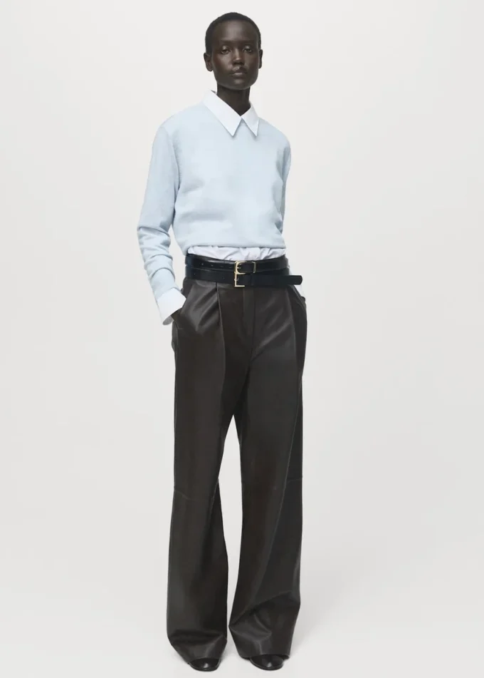 Jemně pletený svetr s kulatým výstřihem Jemně pletený svetr s kulatým výstřihem