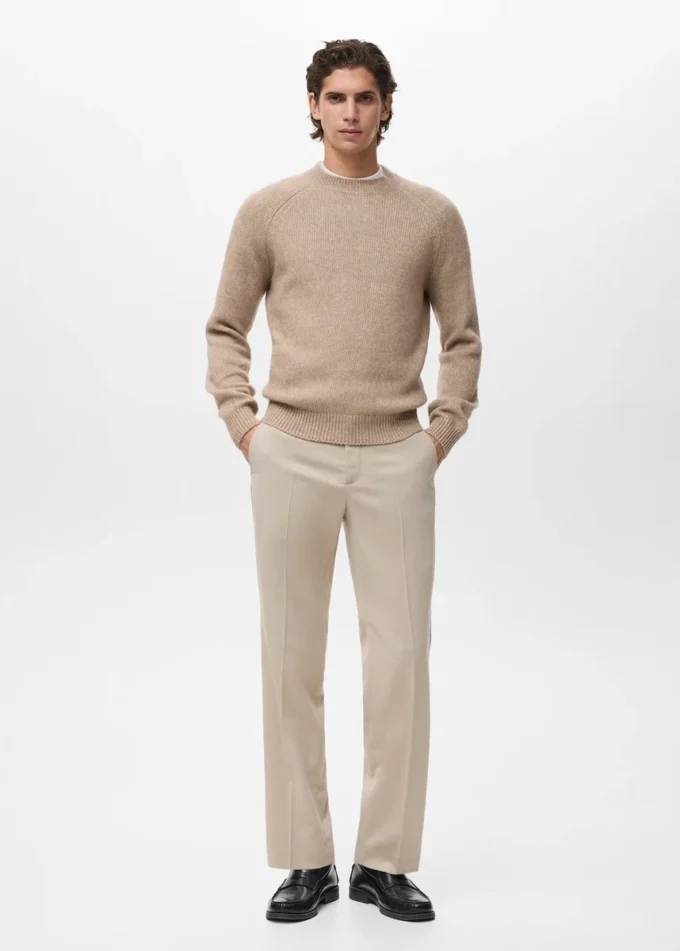 Jemně pletený svetr ze směsi vlny Jemně pletený svetr ze směsi vlny