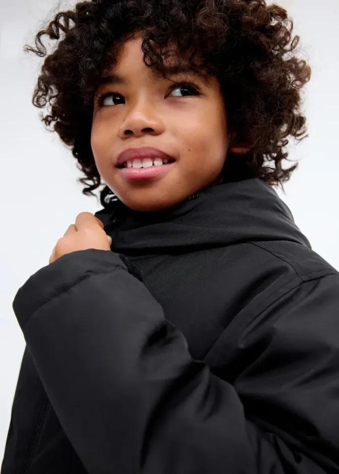 Kabát s kapucí Kabát s kapucí