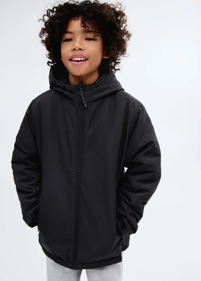 Kabát s kapucí Kabát s kapucí