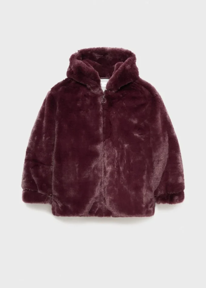 Kabát s kapucí a kožešinovým efektem Kabát s kapucí a kožešinovým efektem