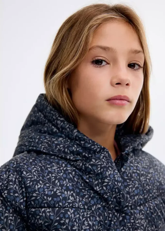 Kabát s květinovým potiskem