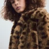 Kabát z umělé kožešiny s leopardím potiskem Kabát z umělé kožešiny s leopardím potiskem