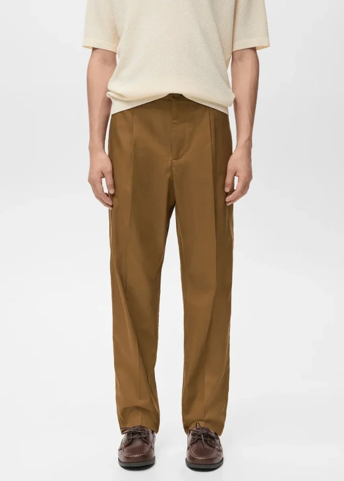 Kalhoty s pravidelným střihem, plisované, splývavé Kalhoty s pravidelným střihem, plisované, splývavé