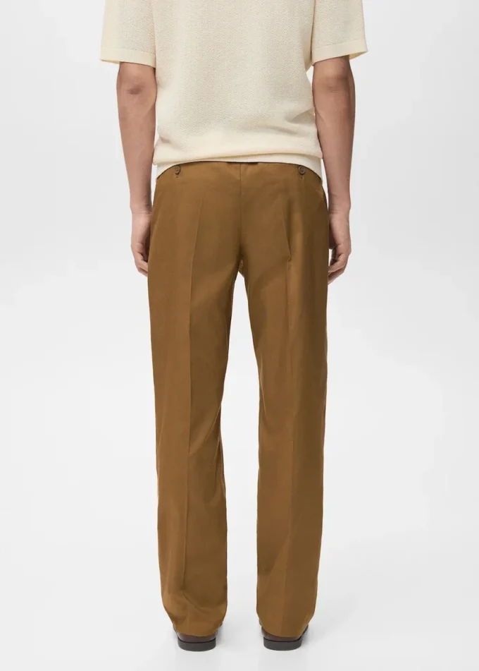 Kalhoty s pravidelným střihem, plisované, splývavé Kalhoty s pravidelným střihem, plisované, splývavé