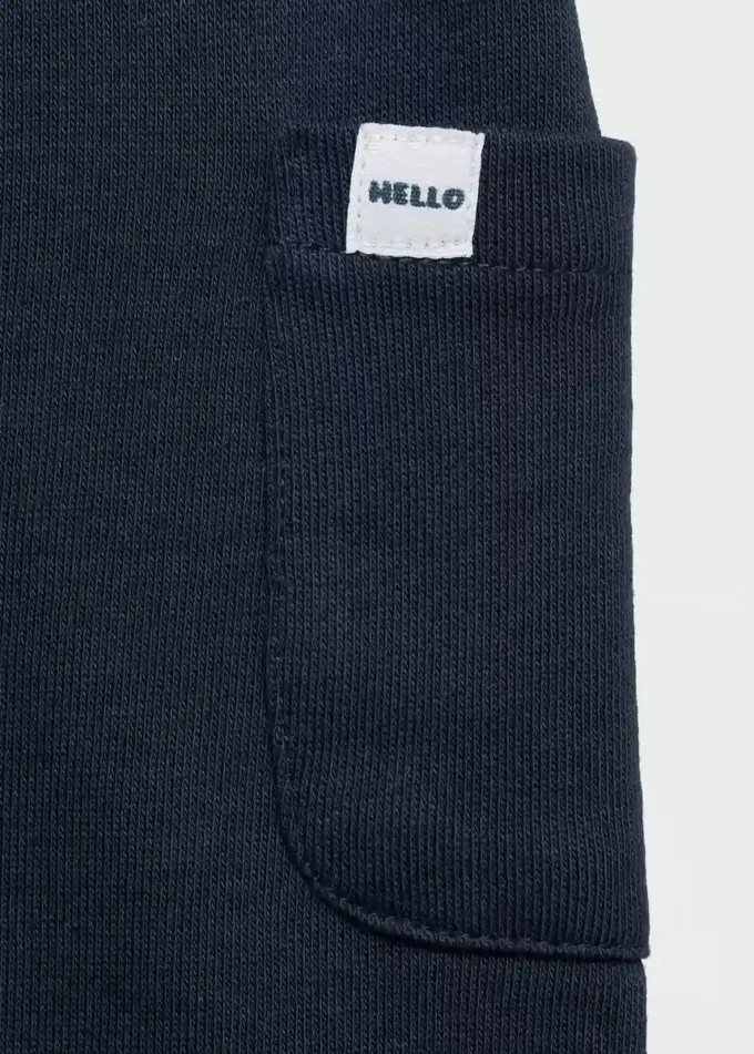 Kalhoty s rovným střihem a knoflíky Kalhoty s rovným střihem a knoflíky