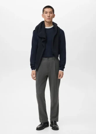 Kalhoty z flanelu s pravidelným střihem a záhyby Kalhoty z flanelu s pravidelným střihem a záhyby