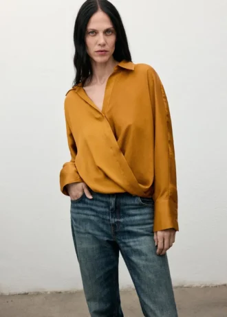 Křížená saténová blůza