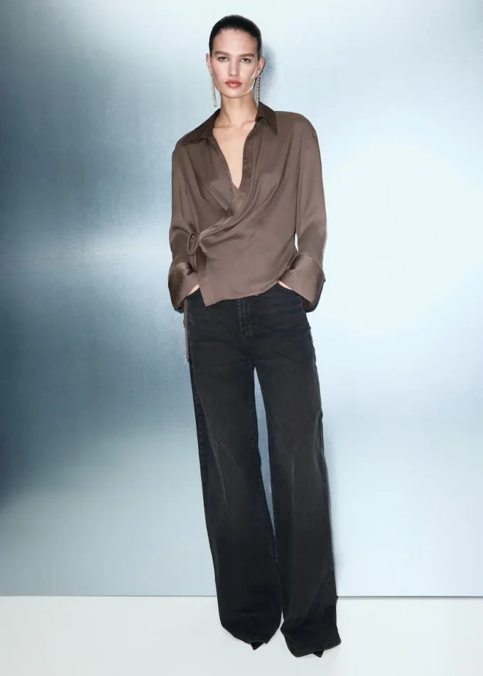 Křížená saténová blůza Křížená saténová blůza