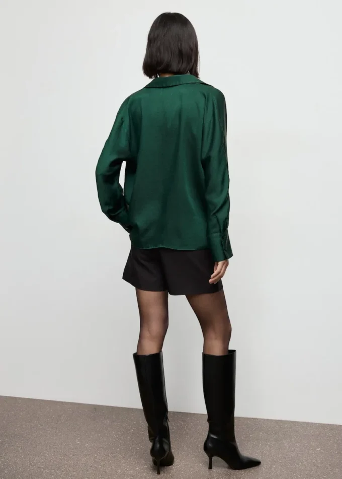 Křížená saténová blůza Křížená saténová blůza