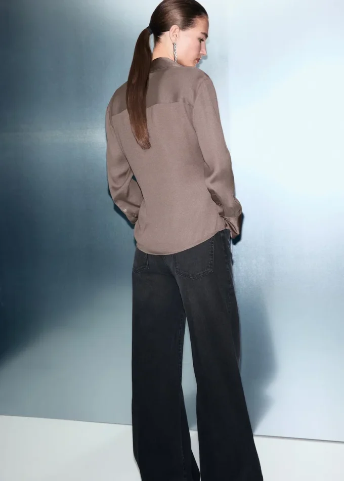 Křížená saténová blůza Křížená saténová blůza