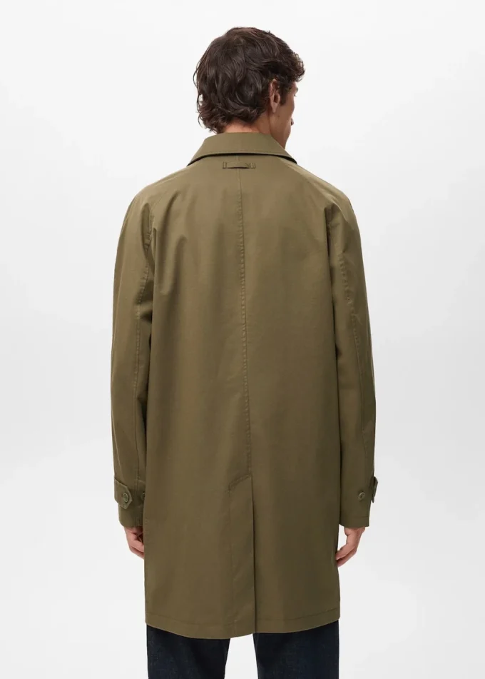 Klasický trenčkot s vodoodpudivou úpravou Klasický trenčkot s vodoodpudivou úpravou