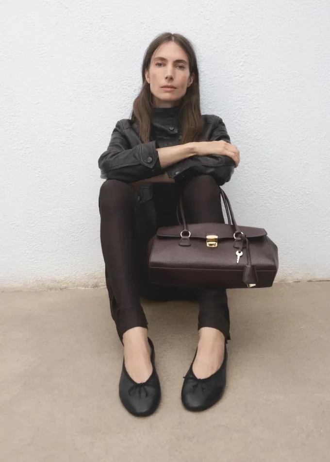 Kožené baleríny s mašlí Kožené baleríny s mašlí