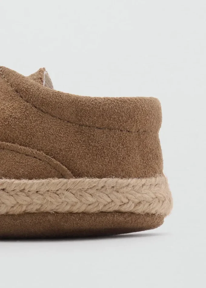 Kožené boty s mašlí