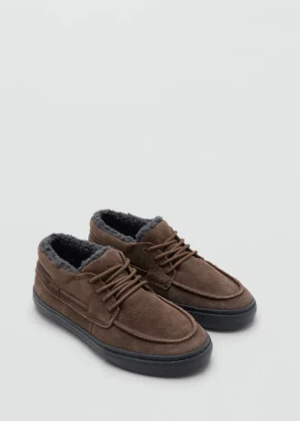 Kožené boty se šněrováním