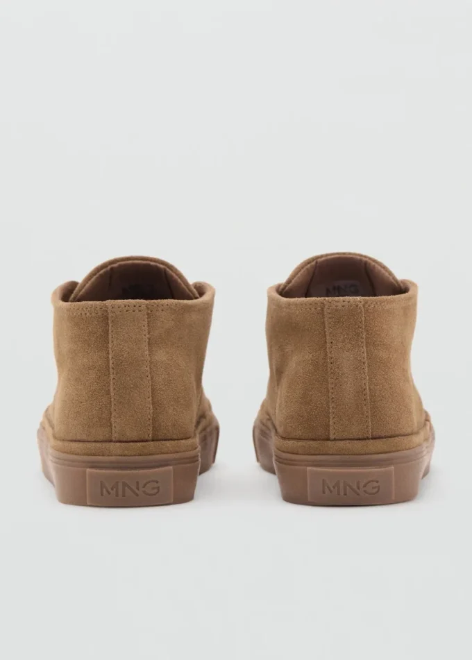 Kožené boty se šněrováním Kožené boty se šněrováním