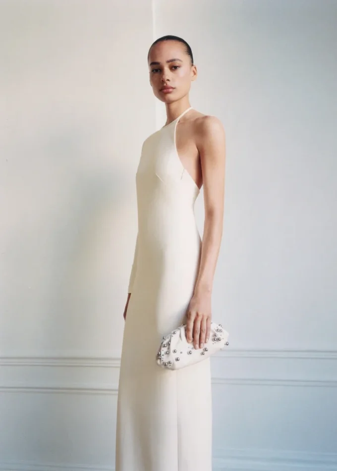 Kožená kabelka s detailem v podobě kuliček