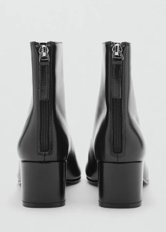Kožené kotníkové boty s blokovým podpatkem Kožené kotníkové boty s blokovým podpatkem