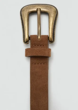 Kožený opasek s cvočky