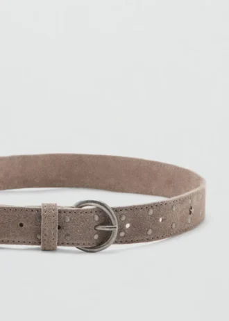 Kožený opasek s cvočky