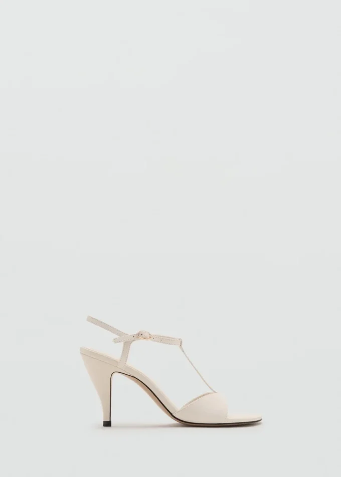 Kožené sandály na podpatku s pásky