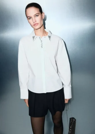 Košile s krystalovými detaily