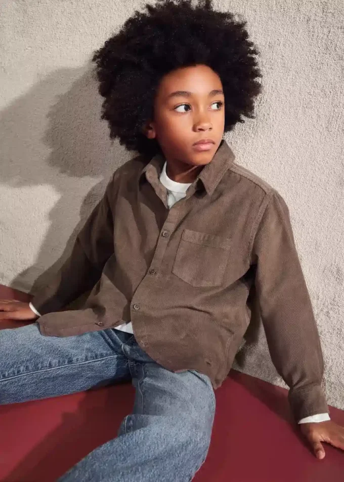 Košile z manšestru s pravidelným střihem Košile z manšestru s pravidelným střihem