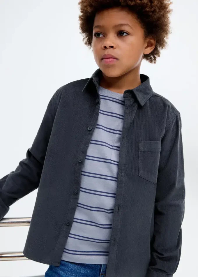 Košile z manšestru s pravidelným střihem Košile z manšestru s pravidelným střihem