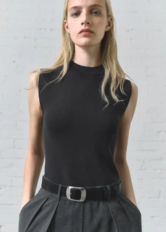 Kombinace kombinézy s proužky