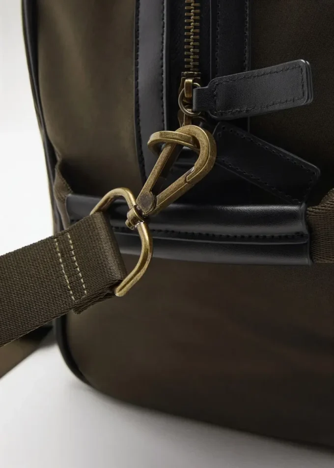 Kombinovaná kožená a bavlněná kabelka typu bowling Kombinovaná kožená a bavlněná kabelka typu bowling