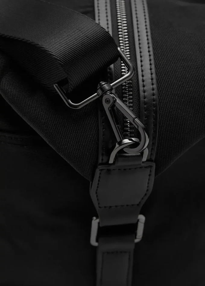 Kombinovaná kožená kabelka typu bowling Kombinovaná kožená kabelka typu bowling