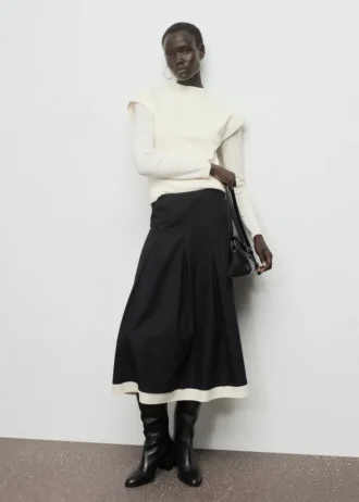 Kombinovaná plisovaná sukně