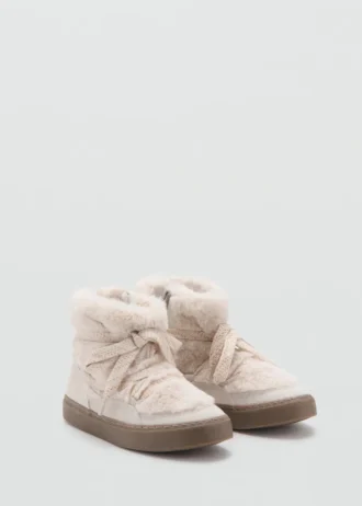 Kotníkové boty s koženými detaily