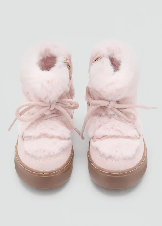 Kotníkové boty s krajkou Kotníkové boty s krajkou