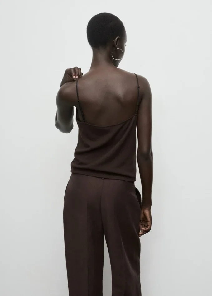 Krajkové šaty s ramínky Krajkové šaty s ramínky