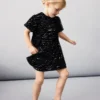Krátké šaty s flitry Krátké šaty s flitry